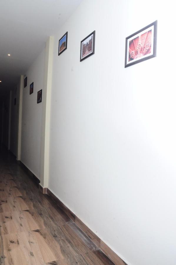 فيلا Sgs Residency تيروباتي المظهر الخارجي الصورة